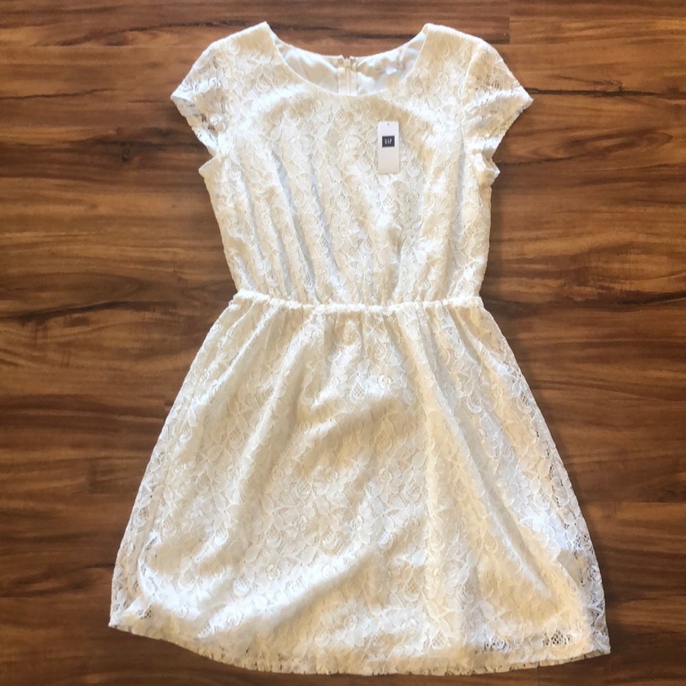 Gap Laced White Dress NWT size 8